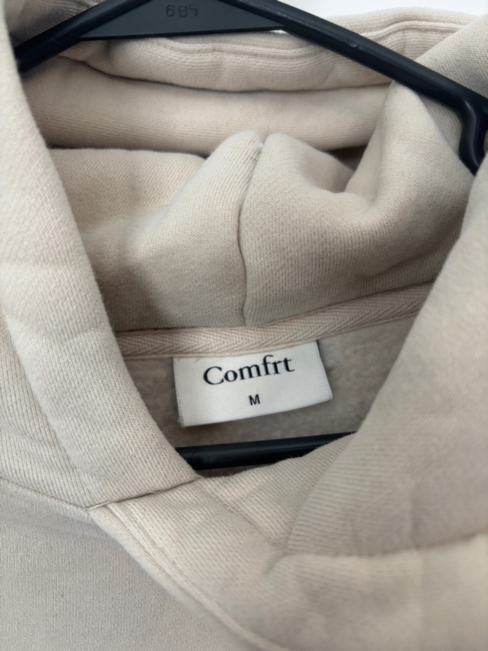 Comfrt Hoodie in Light Beige - Size M - Picture 2 of 2